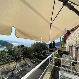 Apartment Monolocale Baia Dei Delfini, Porto Venere